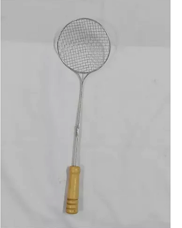 escumadeira cabo madeira para fritura nº4 17 cm